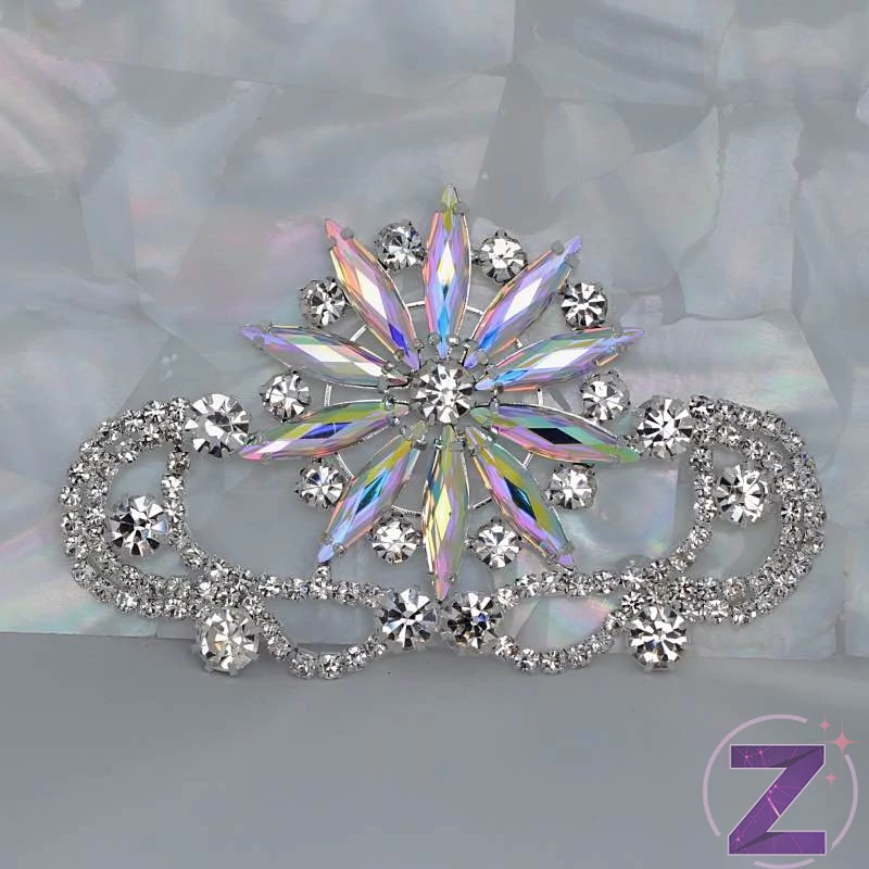 varrható ruhadísz strasszköves lánccal