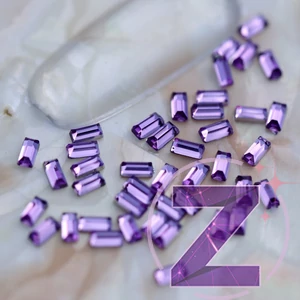 Kép 1/2 - akril forma hasáb alakban light amethyst színben
