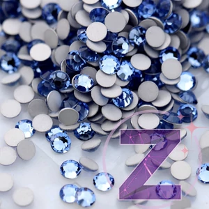Kép 1/2 - preciosa strasszkő ss5 méretben light Sapphire színben