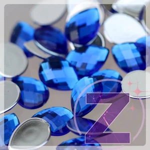 Kép 2/2 - ragasztható smink dísz csepp sapphire színben