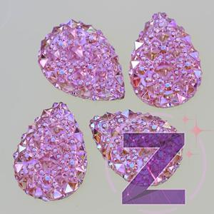 Kép 1/2 - ragasztható smink dísz csepp formában light rose ab színben