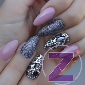 Kép 2/4 - Tamás Mela Nails