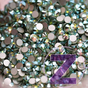Kép 2/2 - swarovski strasszkő ss9 méretben peridot ab színben