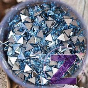 Kép 1/2 - Swarovski formakő Triangle Aquamarine háromszög