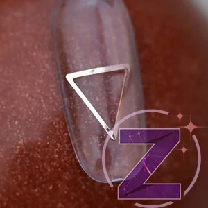 Kép 1/2 - zodiac szegecs körömdísz rose gold háromszög