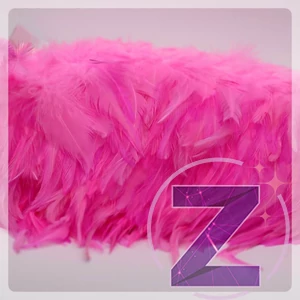 Kép 3/3 - toll ruhadekoráció pink nagy tollakkal