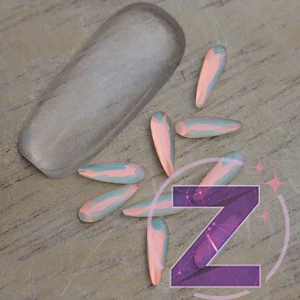 Kép 3/4 - csepp alakú formakő peach opal színben