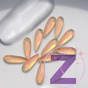 Kép 4/4 - csepp alakú formakő peach opal színben