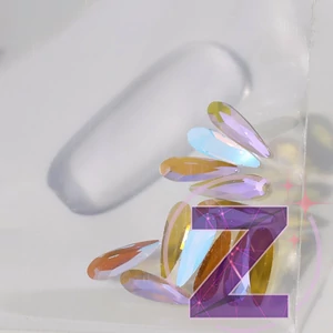 Kép 2/2 - csepp alakú formakő purple ice színben