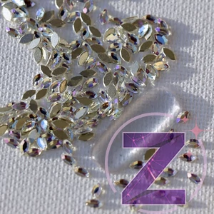 Kép 2/2 - strassz formakő mini crystal Moonlight zabszem