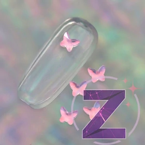 Kép 1/2 - strassz formakő light rose opal pici pillangó
