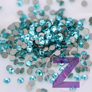 Kép 1/3 - swarovski strasszkő ss5 light turquoise