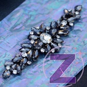 Kép 1/2 - varrható ruhadísz black diamond színben