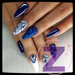 Kép 2/2 - Zodiac - strasszkő ss3 Sapphire 