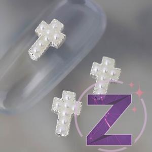 Kép 2/2 - zodiac körömdísz fehér színű kereszt