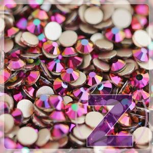Kép 2/2 - zdiac strasszkő ss3 méretben metallic rainbow színben