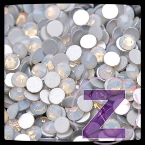 Kép 1/2 - zodiac strasszkő ss3 méretben white opal színben