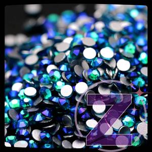 Kép 1/2 - zodiac strasszkő ss3 méretben zircon blue ab színben