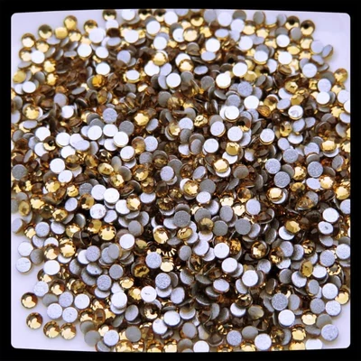 zodiac strasszkő ss10 méretben light colorado topaz színben