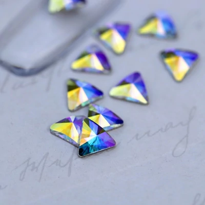 Swarovski formakő Rivoli Triangle AB  Swarovski formakő Rivoli Triangle AB