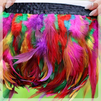 toll ruhadekoráció többszínű nagy tollakkal