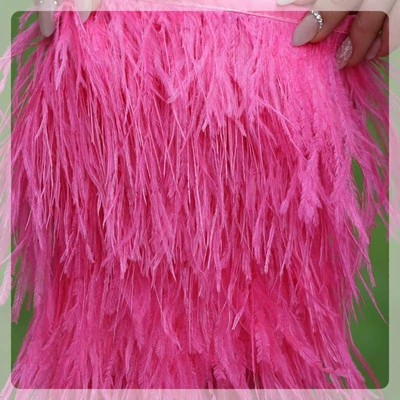 toll ruhadekoráció pink színben