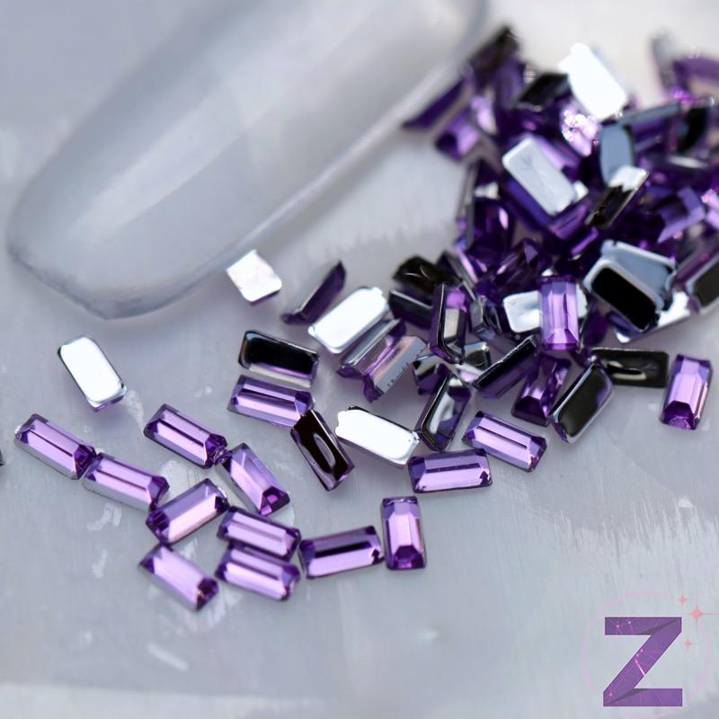 akril forma hasáb alakban light amethyst színben