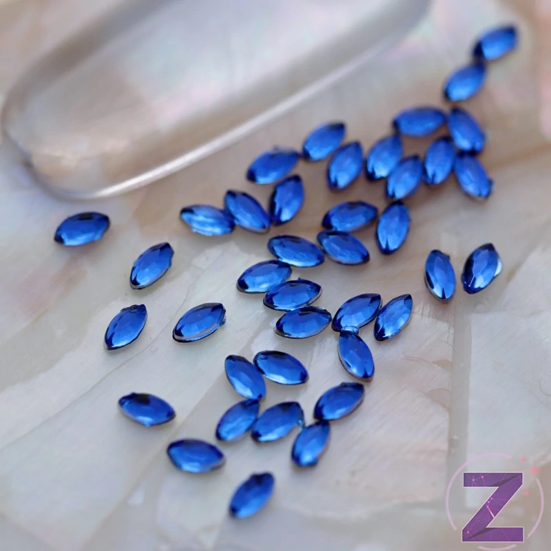 akril forma sapphire zabszem