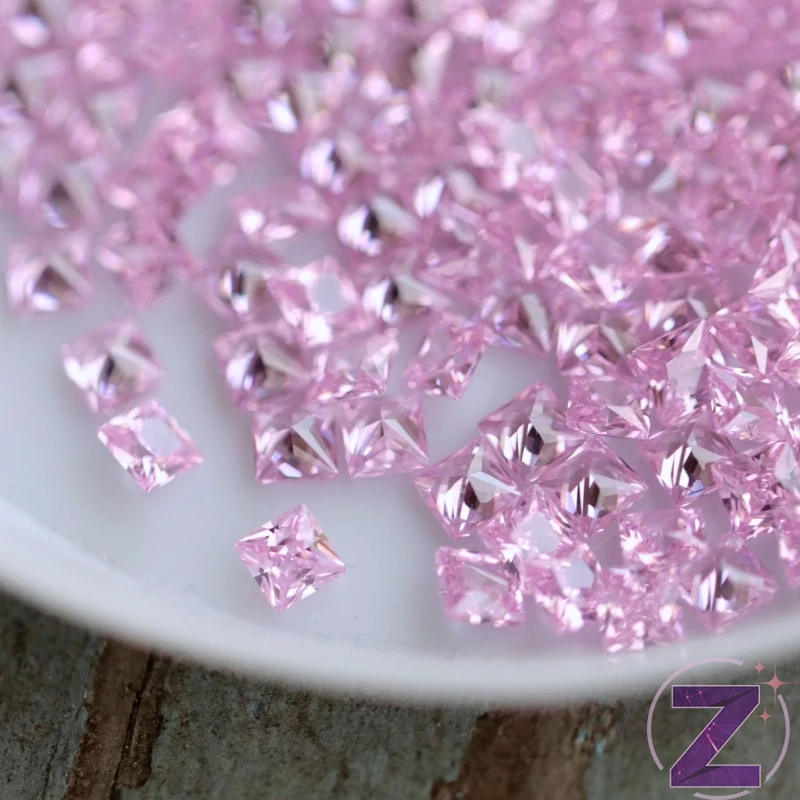 cirkónia ékszerkő négyzet formában light rose színben