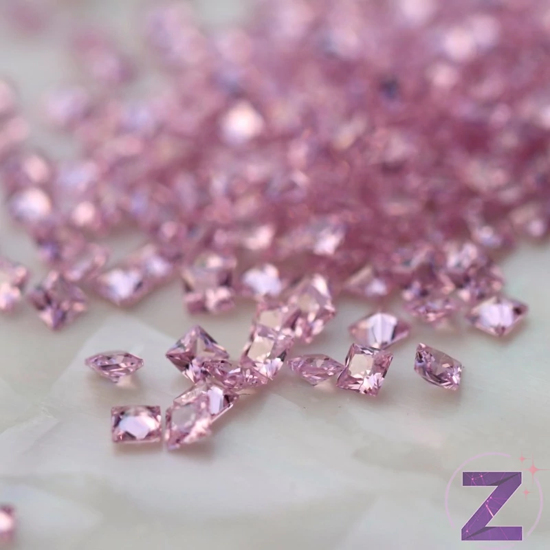 cirkónia ékszerkő négyzet formában light rose színben