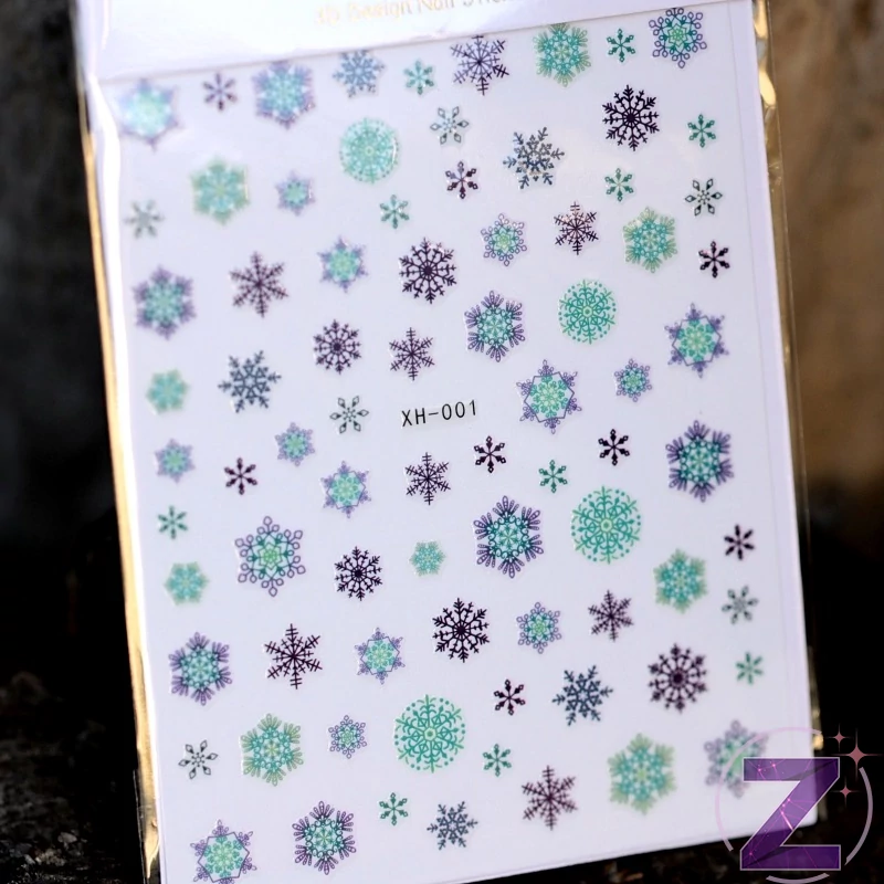 karácsonyi körömmatrica színes hópelyhek