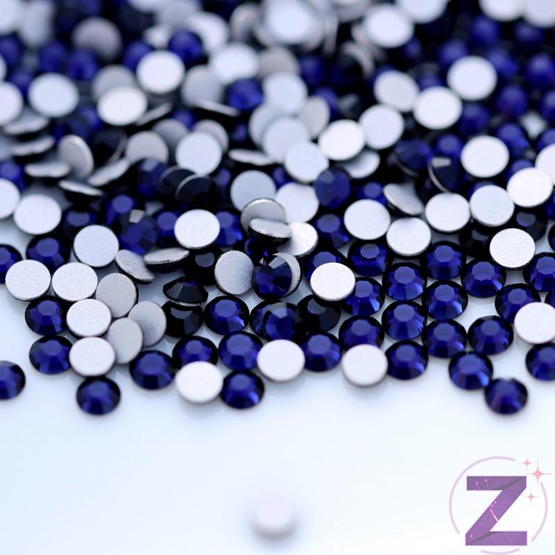 preciosa strasszkő ss5 méretben dark indigo színben
