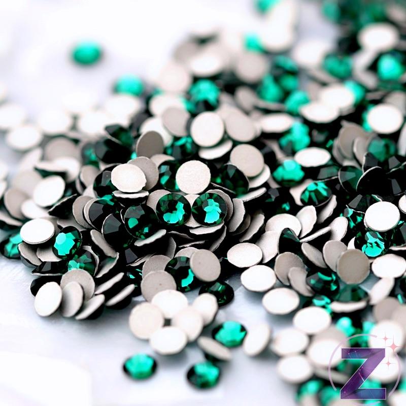 preciosa strasszkő ss5 méretben emerald színben