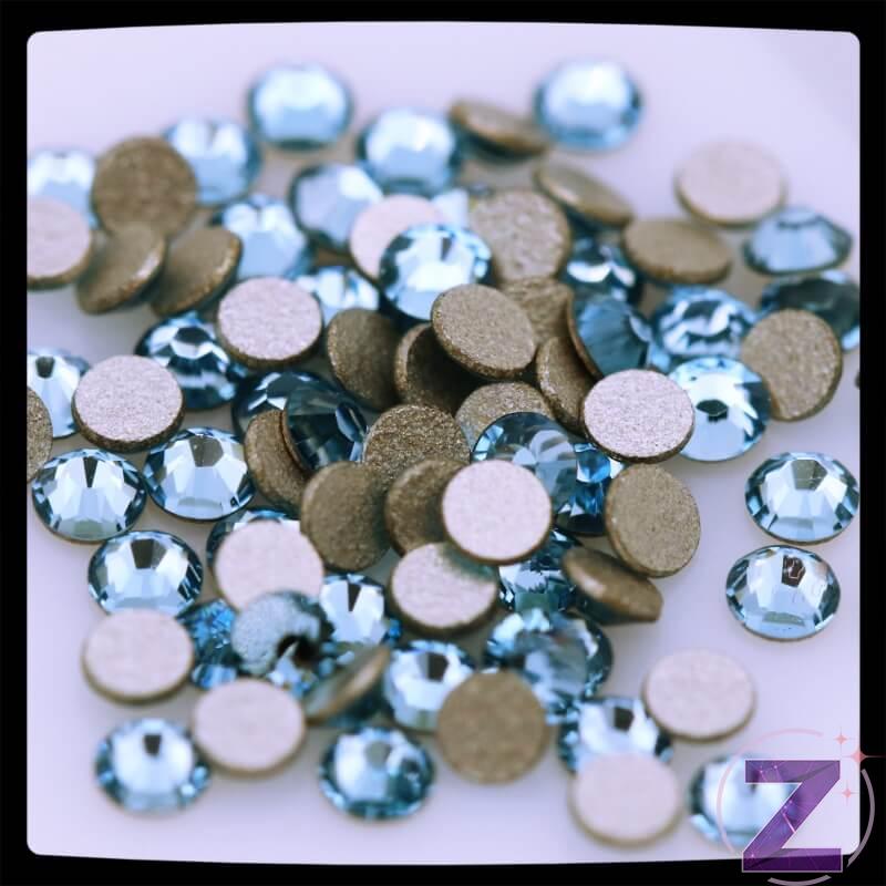 swarovski strasszkő ss9 méretben aquamarine színben