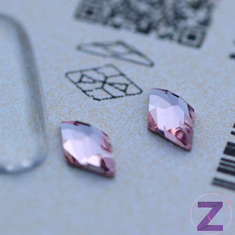 swarovki formakő rhombus light rose