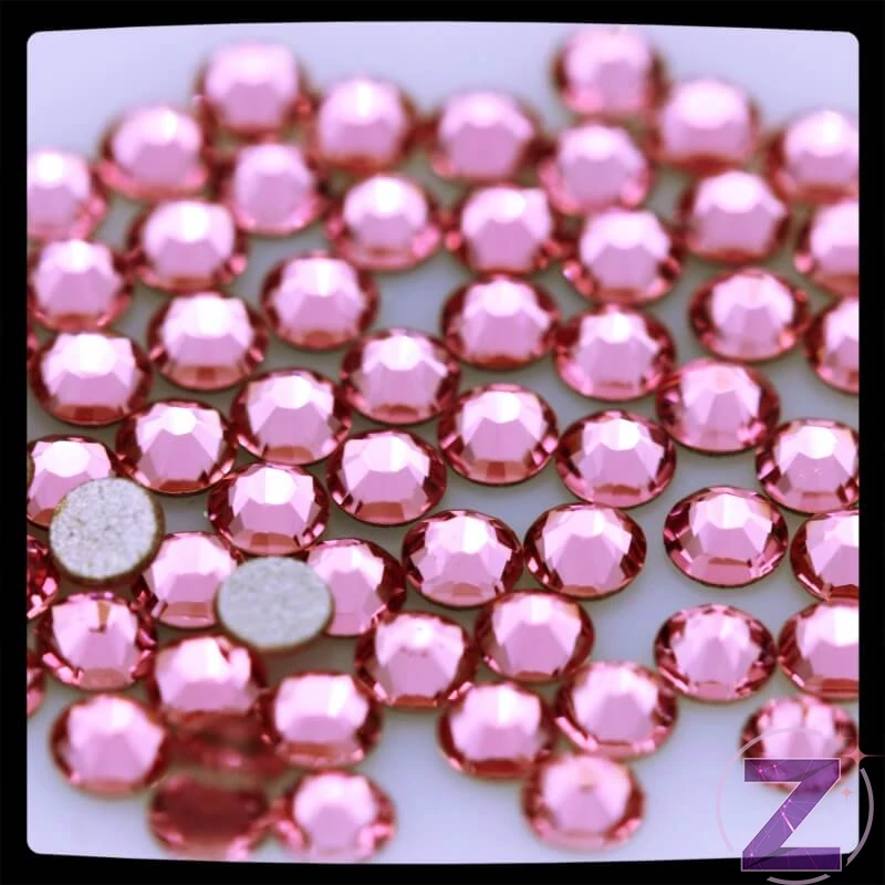 swarovski strasszkő ss12 méretben light rose színben