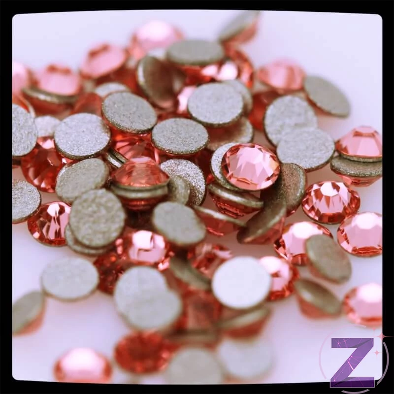 swarovski strasszkő ss9 méretben rose peach színben