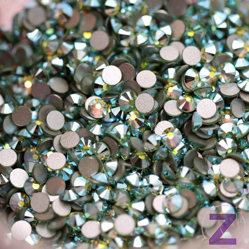 swarovski strasszkő ss5 méretben peridot ab színben