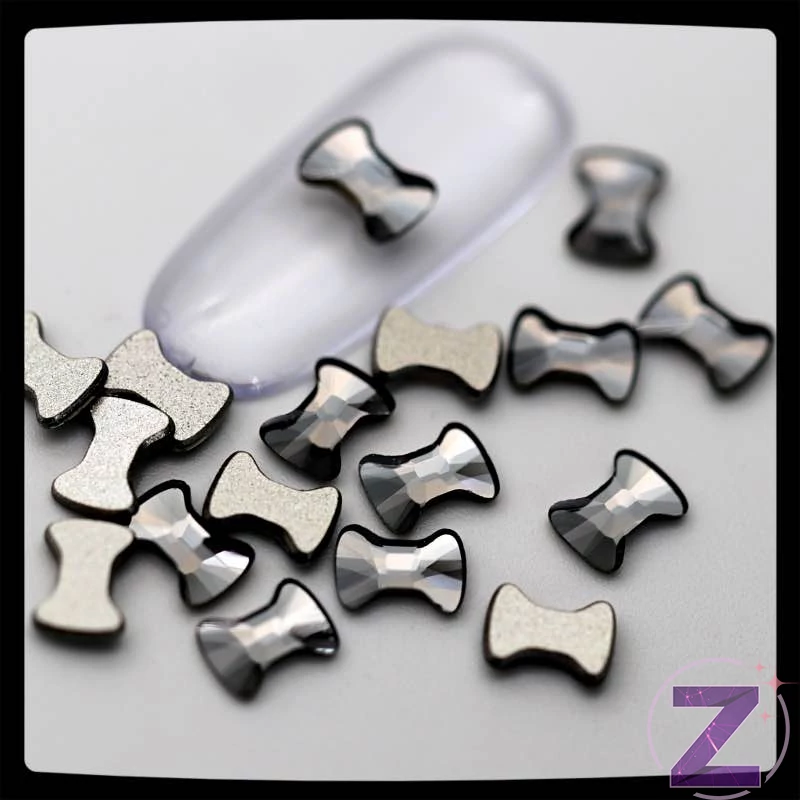 swarovski formakő bow tie silver night színben