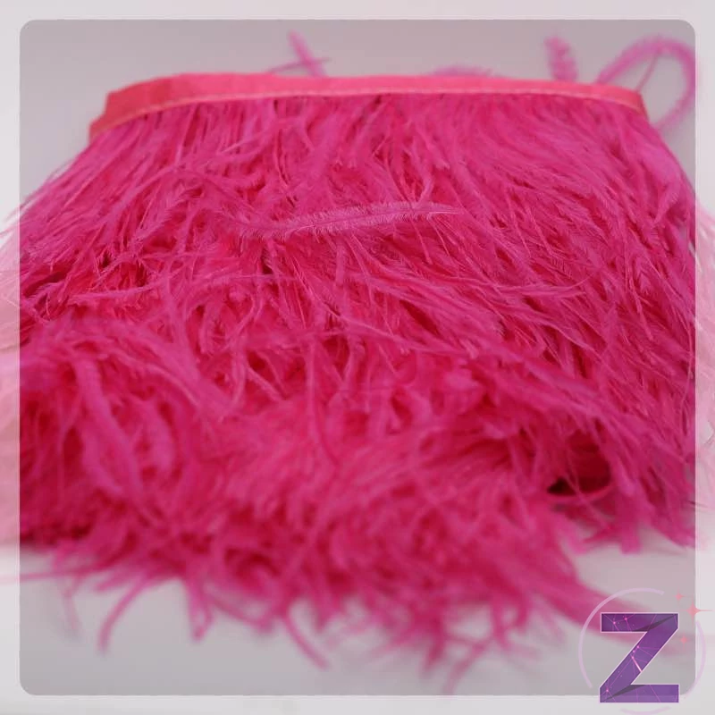 toll ruhadekoráció pink színben