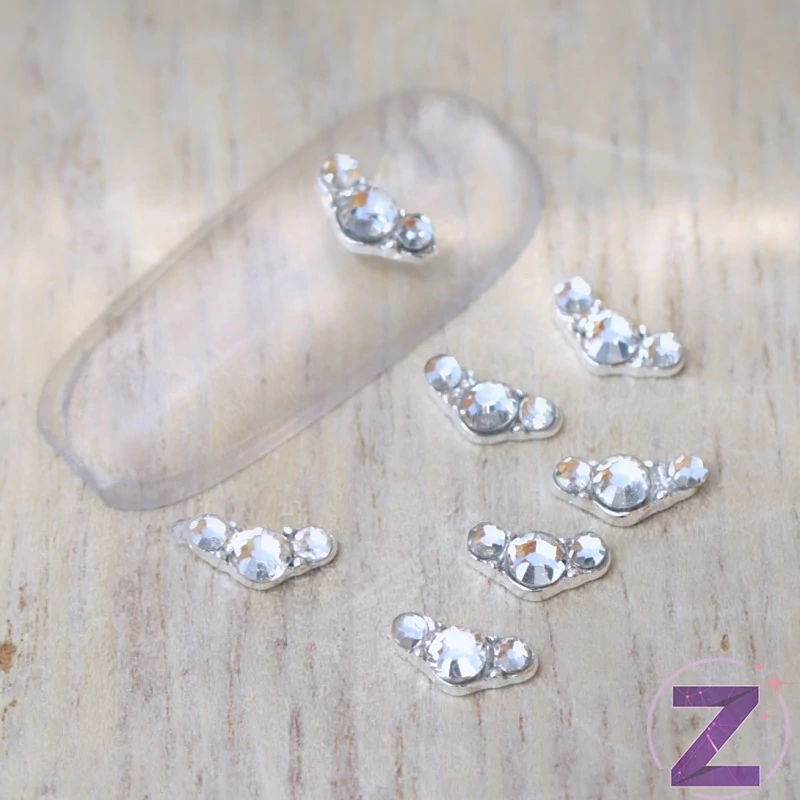 3 stones crystal