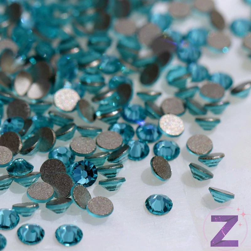 swarovski strasszkő ss5 light turquoise