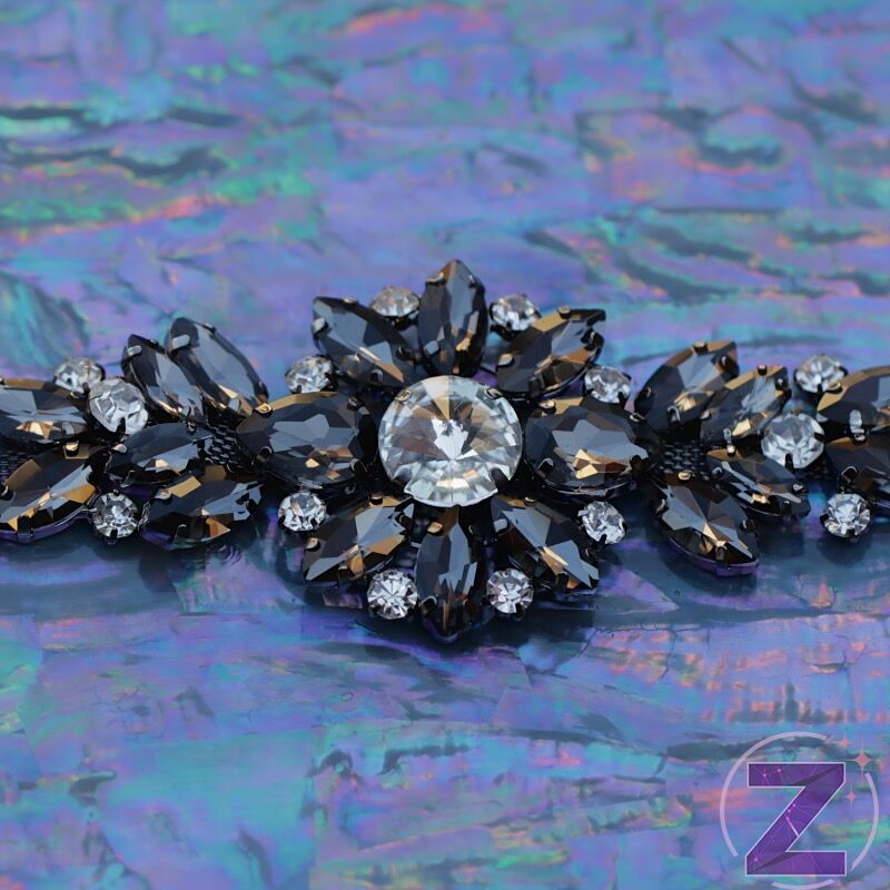 varrható ruhadísz black diamond színben