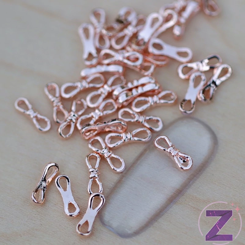 körömdekoráció Rose Gold masni