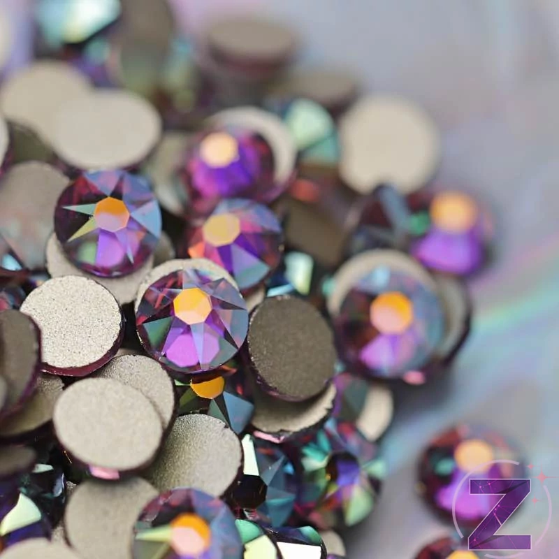 zodiac strasszkő ss20 méretben light amethyst ab színben