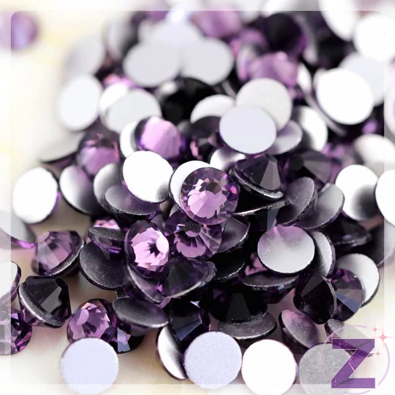 zodiac strasszkő ss3 méretben light amethyst színben