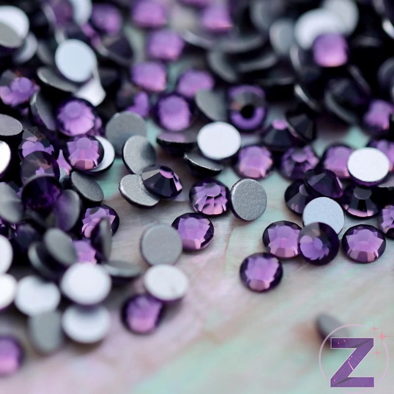 zodiac strasszők ss5 méretben tanzanite színben