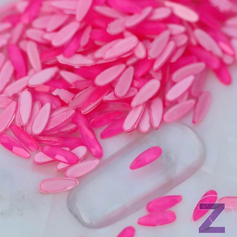 csepp alakú formakő üveg körömdísz neon pink